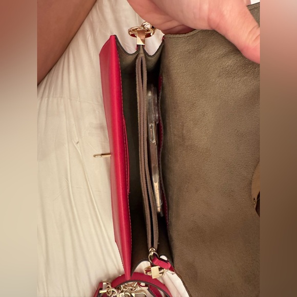 Michael Kors purse - Picture 4 of 10